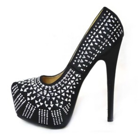Breckelles black 6in high heel platform pumps stillettos Studs Jersey Shore 7 - Picture 1 of 16